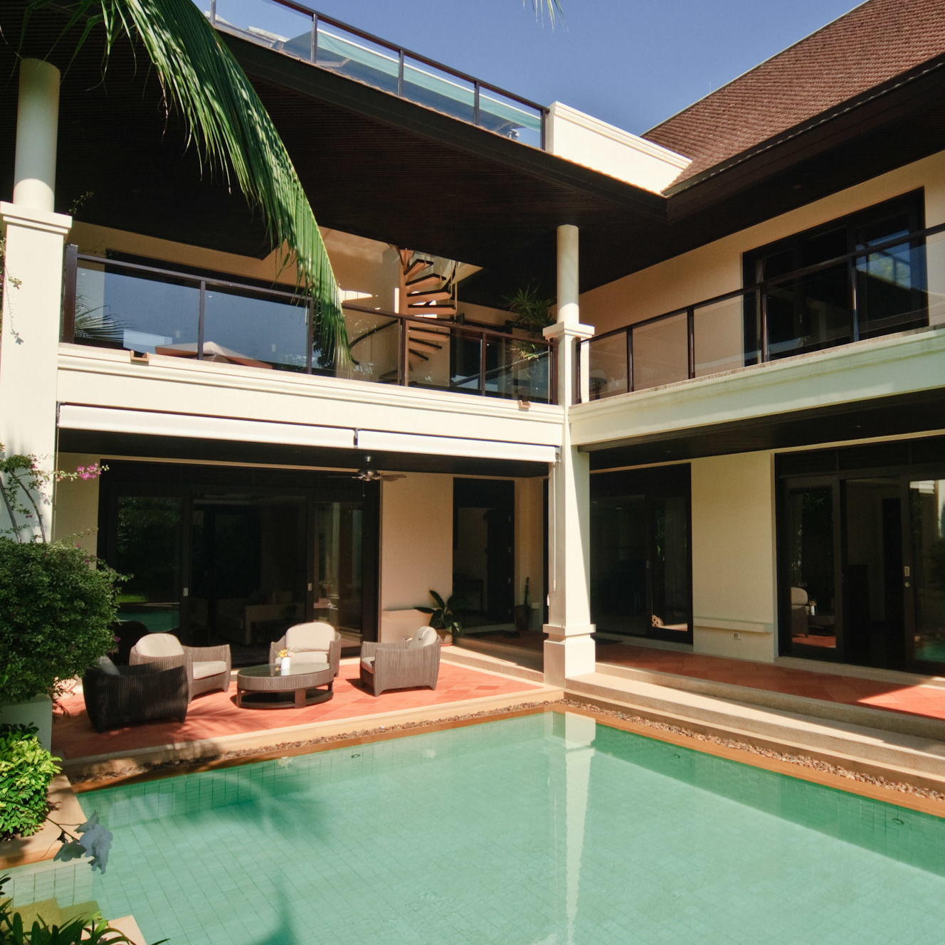 4 bedrooms beach front villa for rent Phuket, Bangtao beach, Maan Tawan villa 10